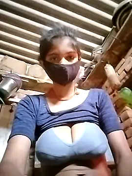 Snapshot of Joshi_Love143 chatting on 11.15.25 Joshi Love143 online show from 11.15.25