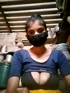 Snapshot of Joshi_Love143 chatting on 11.26.25 Joshi Love143 online show from 11.26.25