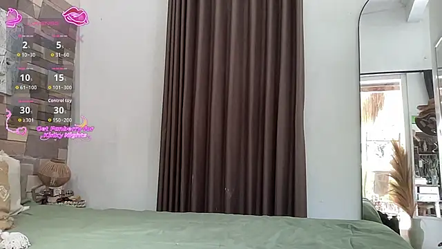Snapshot of GoddessDove chatting on 03.14.26 GoddessDove online show from 03.14.26