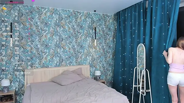 OdellaFrake online show from 02.14.26