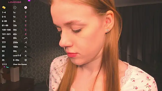 Snapshot of OdellaFrake chatting on 04.20.26 OdellaFrake online show from 04.20.26
