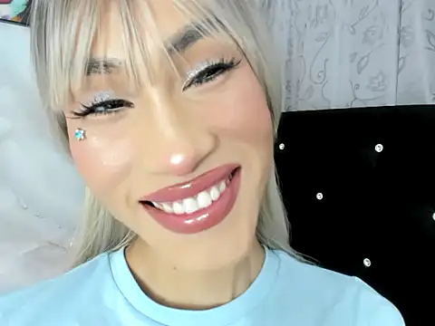 samara novice18 online show from 11.13.25