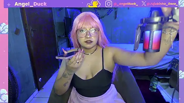 Angel Duck online show from 03.17.26