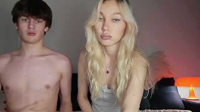 cuteleraay online show from 12.16.25