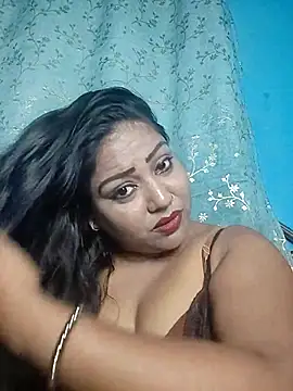 Snapshot of hornypriya696 chatting on 10.04.25 hornypriya696 online show from 10.04.25