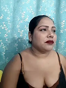Snapshot of hornypriya696 chatting on 10.05.25 hornypriya696 online show from 10.05.25