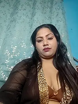 Snapshot of hornypriya696 chatting on 11.02.25 hornypriya696 online show from 11.02.25
