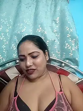 Snapshot of hornypriya696 chatting on 11.21.25 hornypriya696 online show from 11.21.25