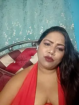 Snapshot of hornypriya696 chatting on 11.23.25 hornypriya696 online show from 11.23.25