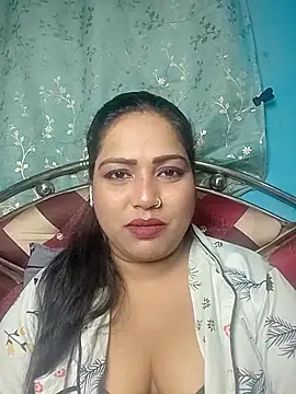 Snapshot of hornypriya696 chatting on 11.27.25 hornypriya696 online show from 11.27.25