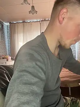 Snapshot of HairyJeffry chatting on 10.29.25 HairyJeffry online show from 10.29.25