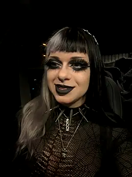 Paige Turner online show from 11.26.25