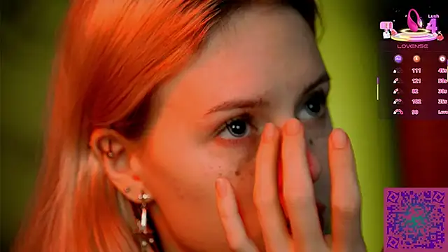 Nelly Carroll online show from 09.30.25