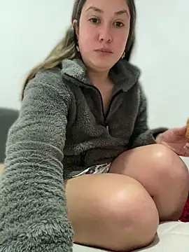 Snapshot of Abby-LS chatting on 10.20.25 Abby-LS online show from 10.20.25