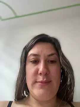 Snapshot of Abby-LS chatting on 11.20.25 Abby-LS online show from 11.20.25