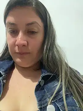 Snapshot of Abby-LS chatting on 12.14.25 Abby-LS online show from 12.14.25