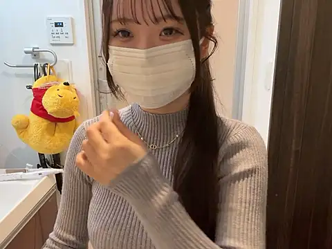 Snapshot of nano-da-u chatting on 10.19.25 nano-da-u online show from 10.19.25