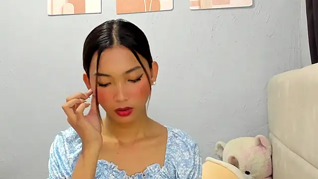 Snapshot of Anne_the_virgin chatting on 10.06.25 Anne the virgin online show from 10.06.25