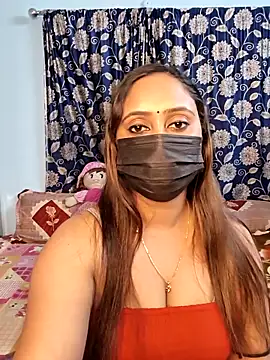 Snapshot of Cute-lusi chatting on 01.16.26 Cute-lusi online show from 01.16.26