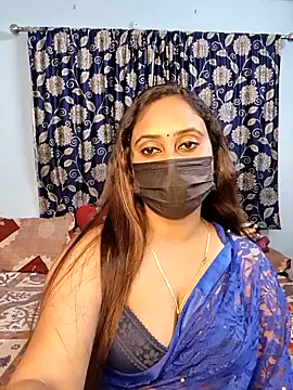 Snapshot of Cute-lusi chatting on 03.09.26 Cute-lusi online show from 03.09.26