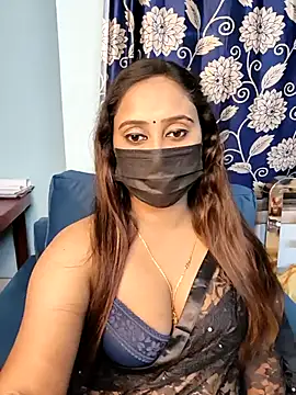 Snapshot of Cute-lusi chatting on 03.12.26 Cute-lusi online show from 03.12.26