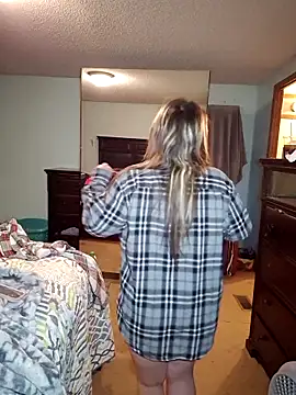 JuicyExxxperience online show from 11.26.25