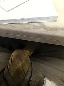 Snapshot of hotboy43339 chatting on 11.07.25 hotboy43339 online show from 11.07.25