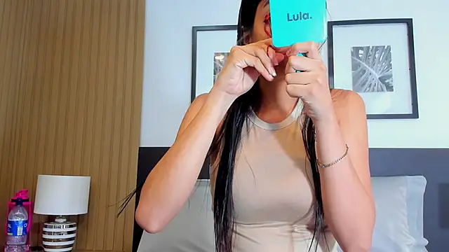 Snapshot of catalina_jolie chatting on 02.04.26 catalina jolie online show from 02.04.26