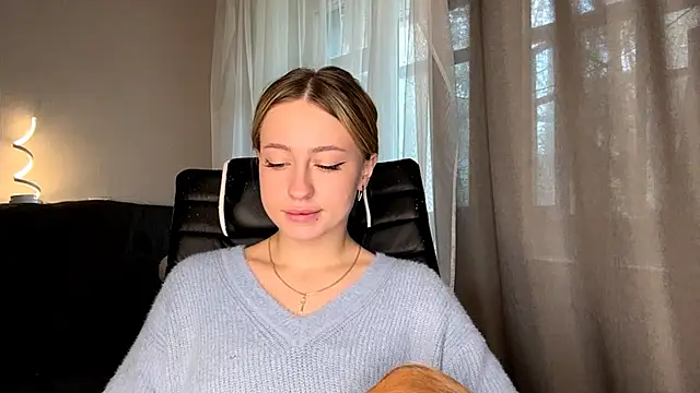 Jetta Corsacami online show from 10.27.25