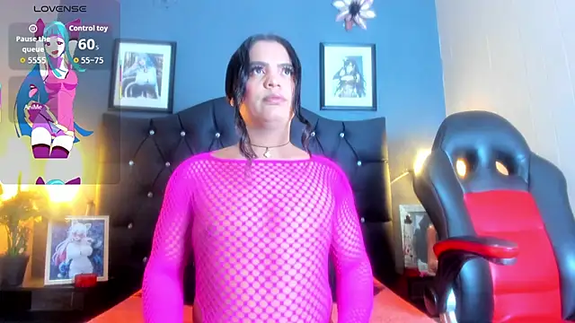 Snapshot of AllisonSpicy chatting on 10.22.25 AllisonSpicy online show from 10.22.25