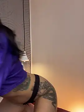 Snapshot of eviegothel_ chatting on 11.13.25 eviegothel online show from 11.13.25