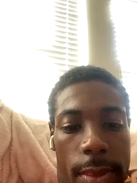 huhgtr online show from 11.03.25