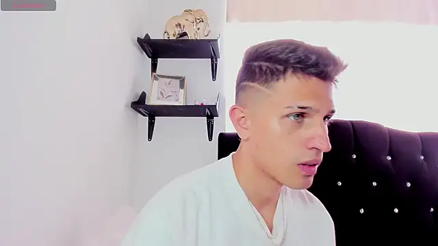 kevin ahss online show from 04.14.26