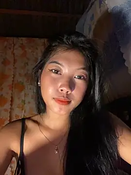 Snapshot of asianmorena_69 chatting on 10.14.25 asianmorena 69 online show from 10.14.25