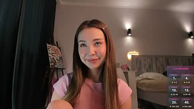 Snapshot of devaivy chatting on 11.14.25 devaivy online show from 11.14.25