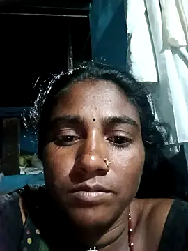 Snapshot of Sapna_hotA chatting on 10.24.25 Sapna hotA online show from 10.24.25