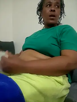 Ebonyboobsmilk online show from 10.21.25