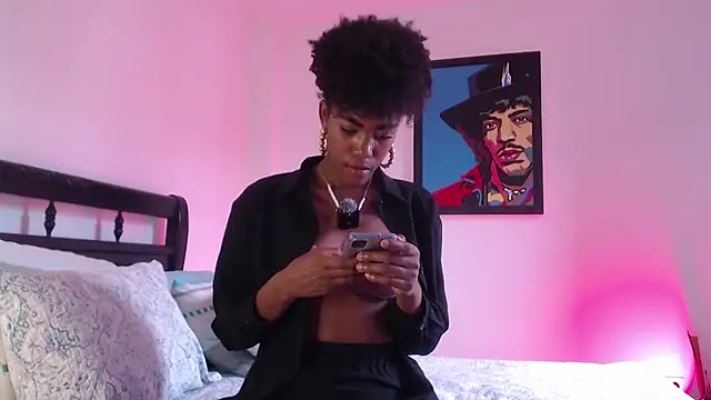 lucyymaximo online show from 04.15.26