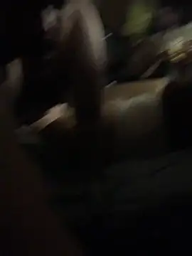 Snapshot of shakeweight chatting on 09.17.25 shakeweight online show from 09.17.25