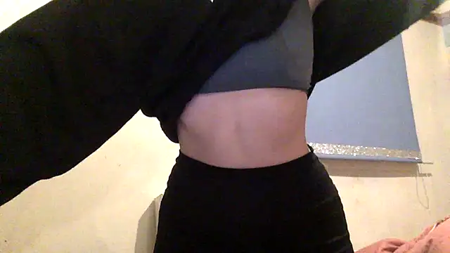 Bellababexox online show from 10.18.25