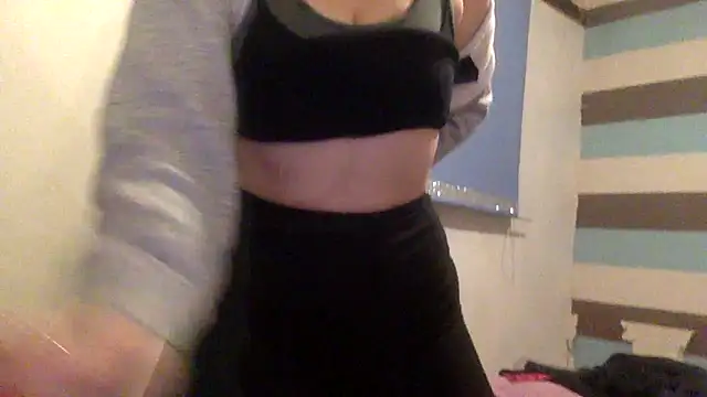 Snapshot of Bellababexox chatting on 10.24.25 Bellababexox online show from 10.24.25