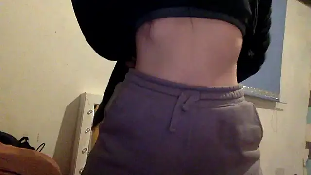 Snapshot of Bellababexox chatting on 11.19.25 Bellababexox online show from 11.19.25