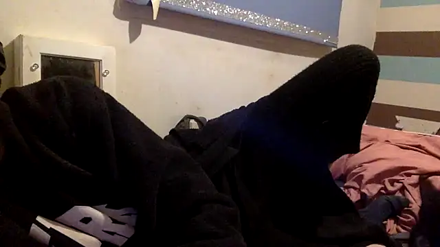 Snapshot of Bellababexox chatting on 11.29.25 Bellababexox online show from 11.29.25