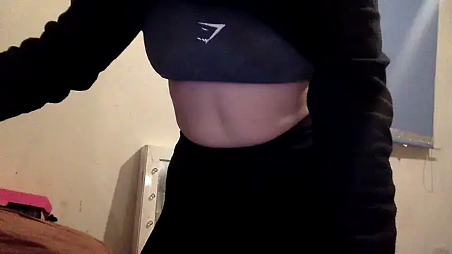 Snapshot of Bellababexox chatting on 12.14.25 Bellababexox online show from 12.14.25