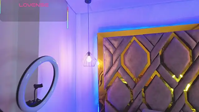 Snapshot of Dom_venena chatting on 12.03.25 Dom venena online show from 12.03.25