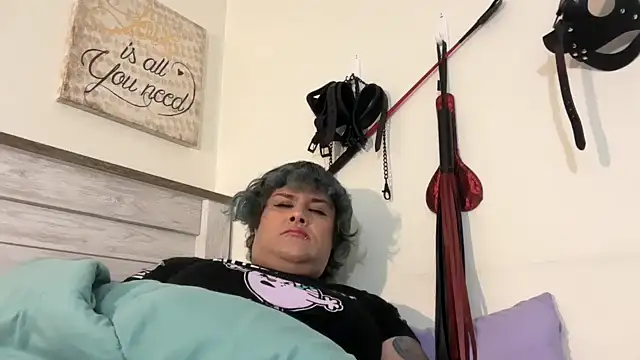 Julietserenity online show from 11.29.25