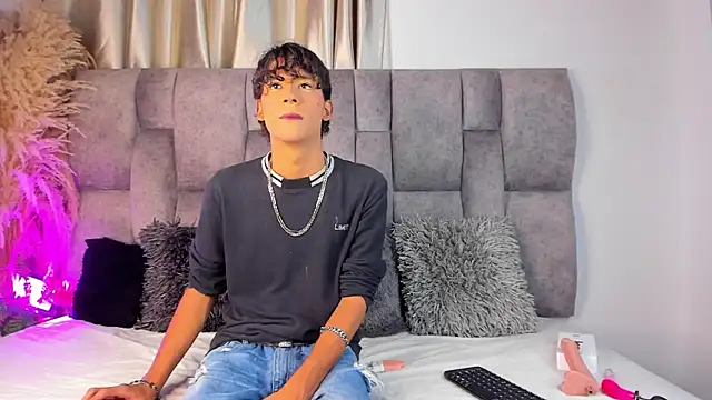 Snapshot of d3rke_666 chatting on 11.26.25 d3rke 666 online show from 11.26.25