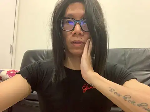 AnnaCR666 online show from 11.21.25