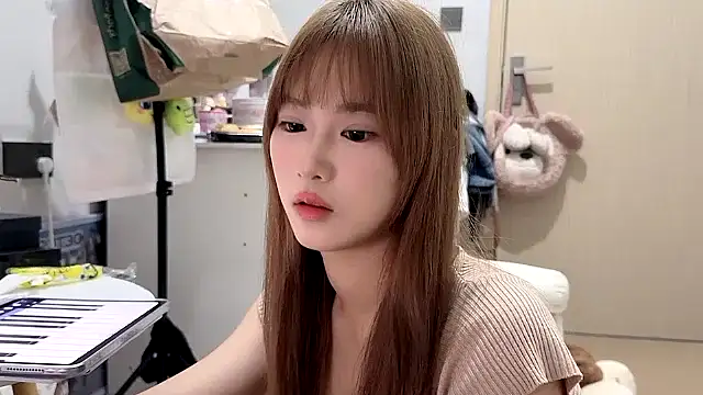 Snapshot of Ann-cookie chatting on 11.13.25 Ann-cookie online show from 11.13.25