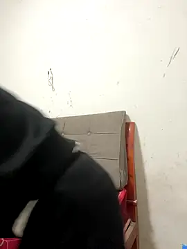 Snapshot of crhong666 chatting on 11.09.25 crhong666 online show from 11.09.25